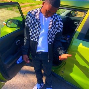 Meet your Posher, Stacey